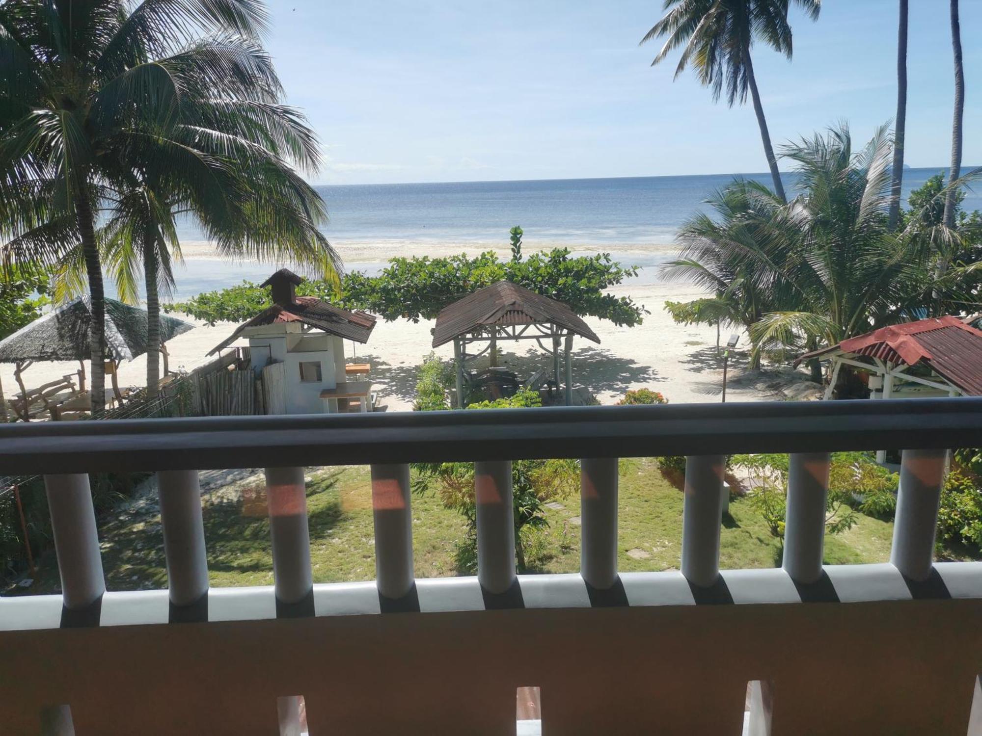Tropicasa Siquijor Seafront Guest House Solangon Екстериор снимка