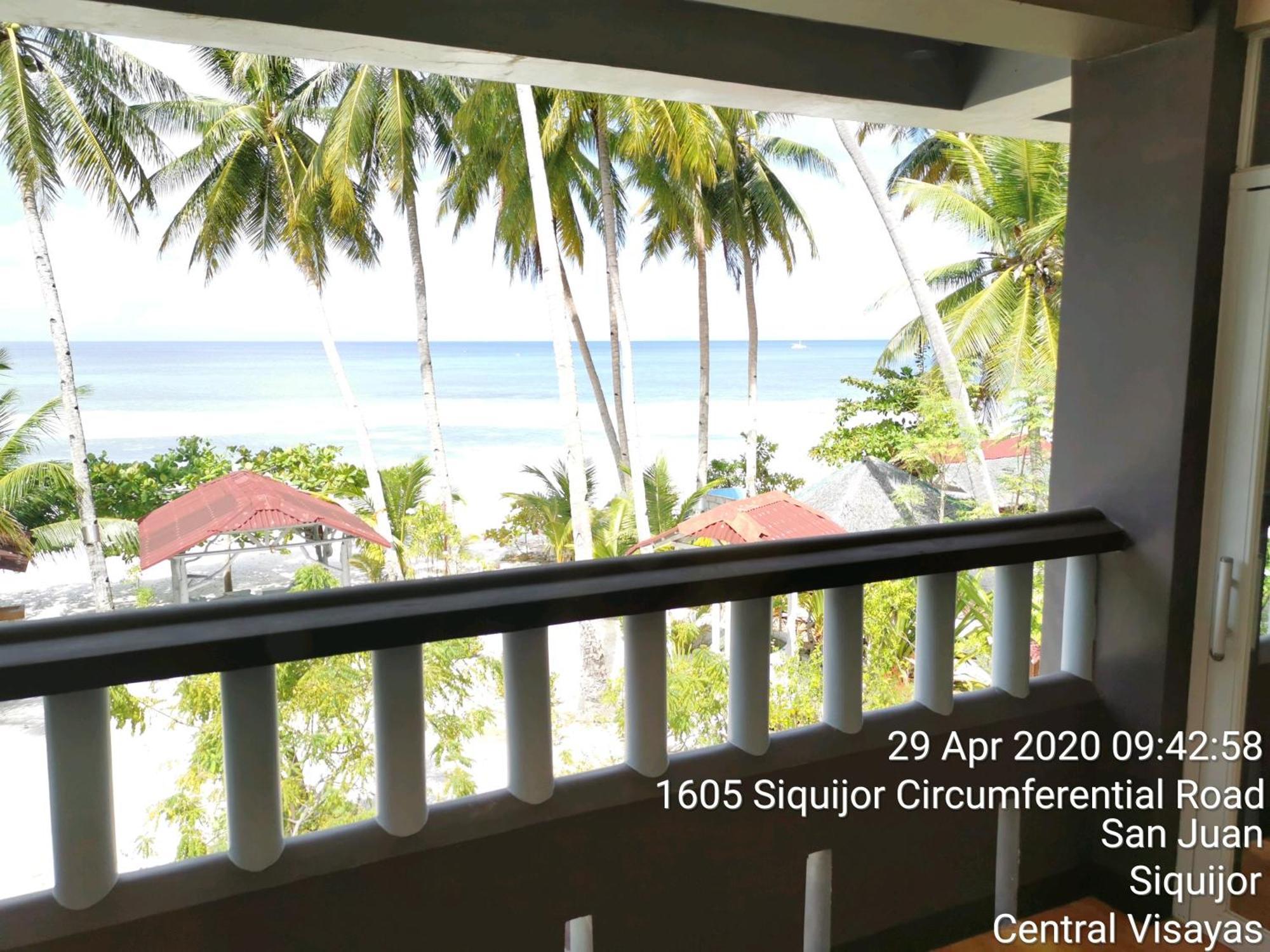 Tropicasa Siquijor Seafront Guest House Solangon Екстериор снимка